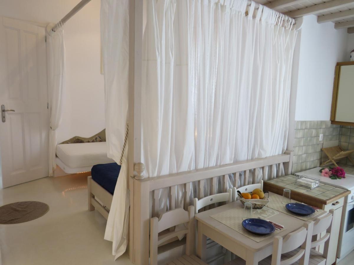 Almyra Home Ornos  Buitenkant foto